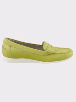 Slipper in Mokassin-Machart