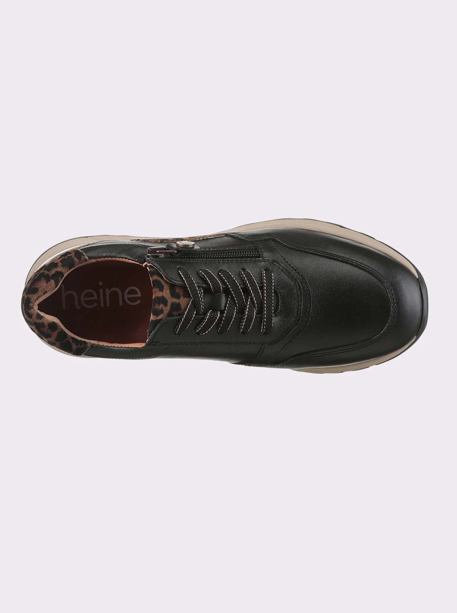 Sneaker