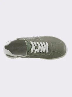 Sneaker für kräftige Füße