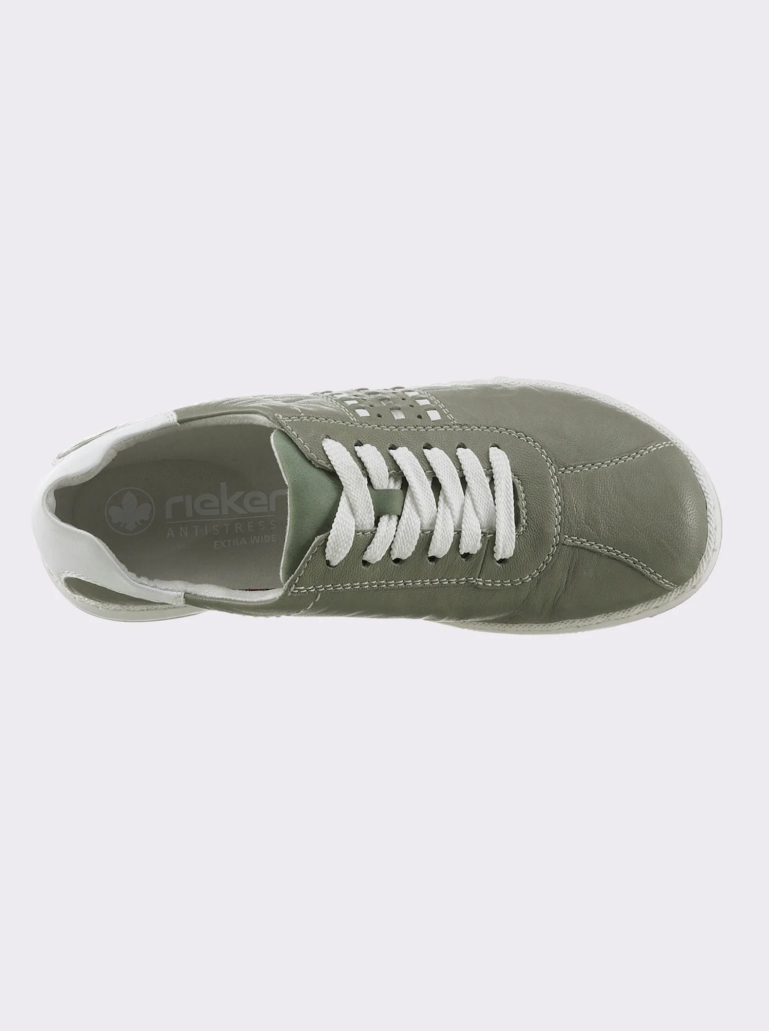 Sneaker für kräftige Füße