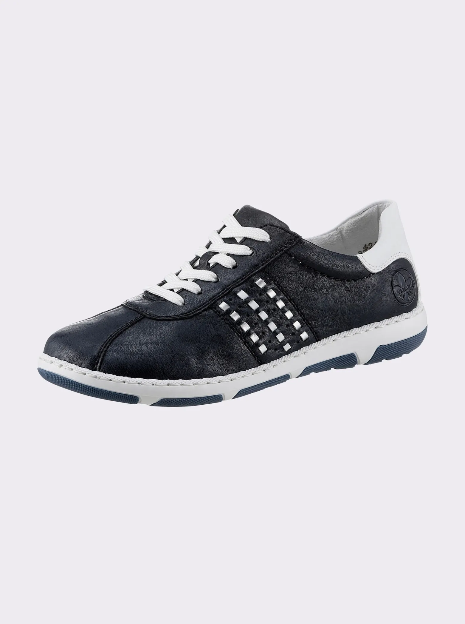 Sneaker für kräftige Füße