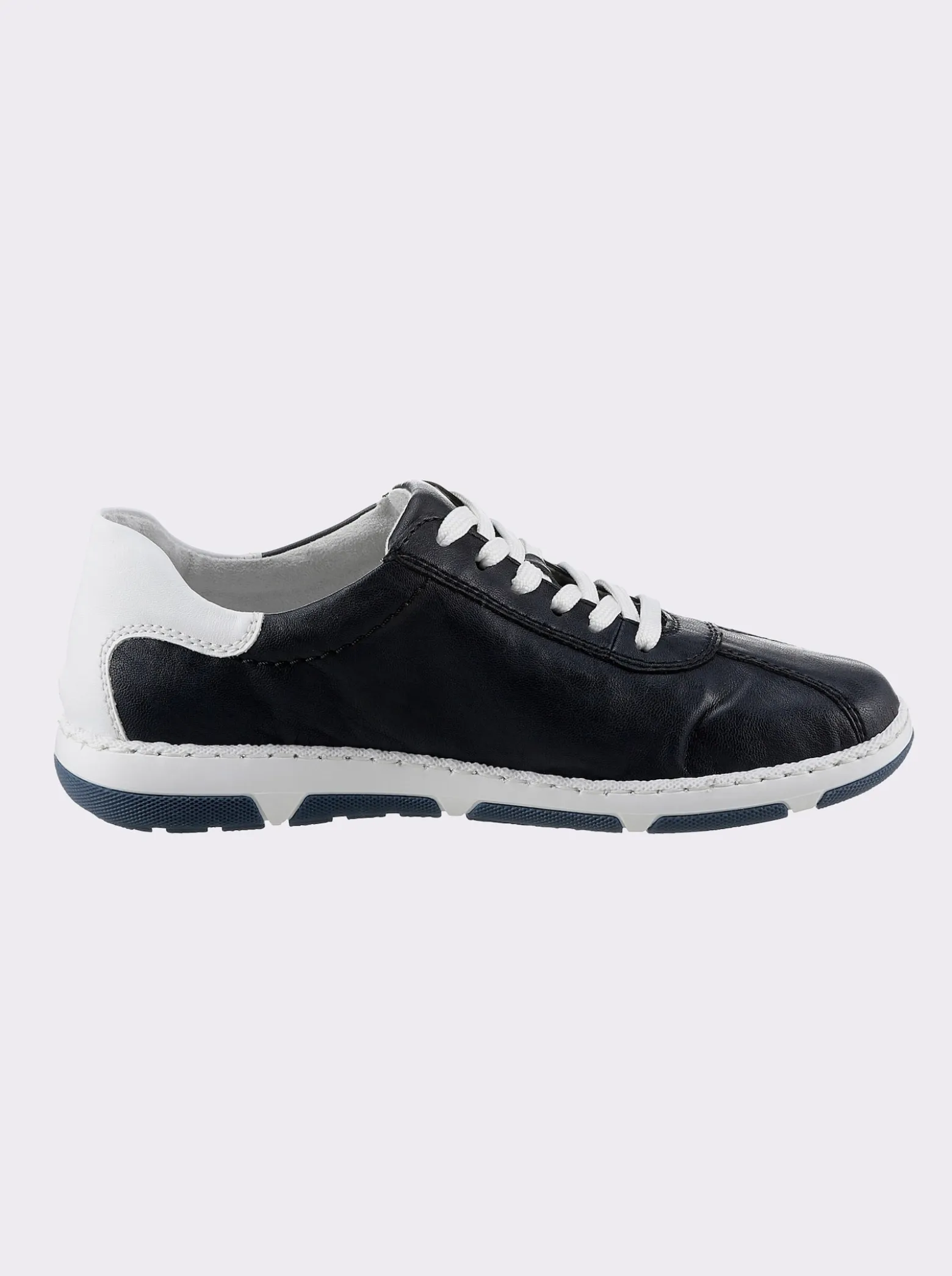 Sneaker für kräftige Füße