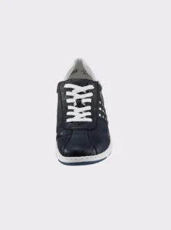 Sneaker für kräftige Füße
