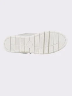 Sneaker für orthopädische Einlagen geeignet