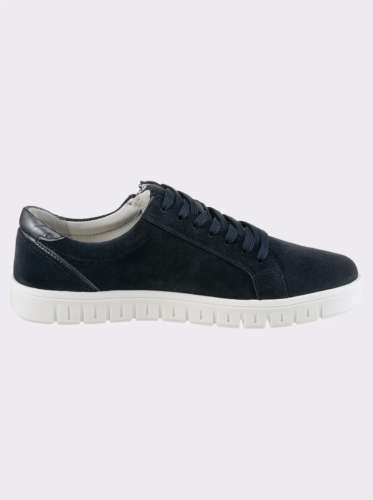 Sneaker für orthopädische Einlagen geeignet