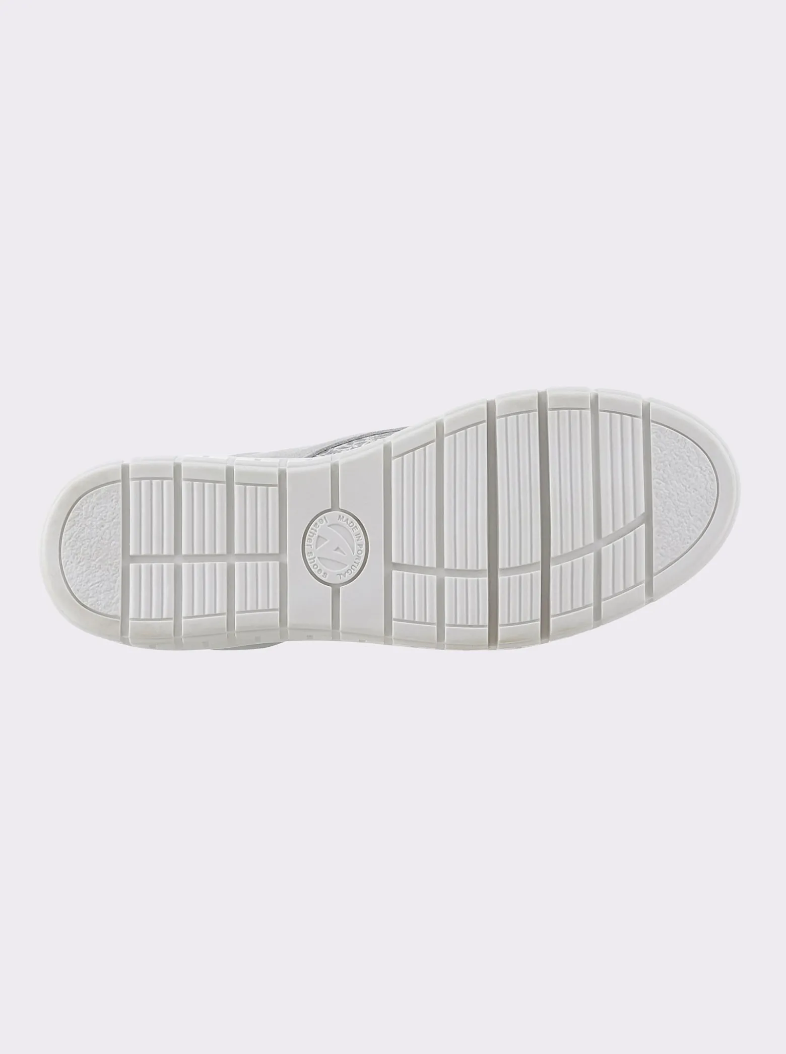 Sneaker für orthopädische Einlagen geeignet