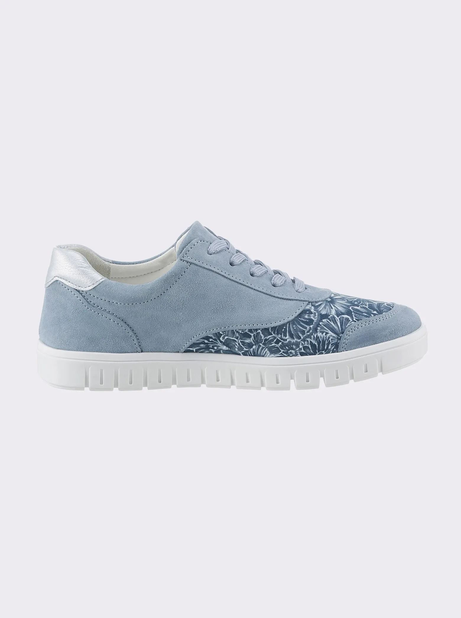 Sneaker für orthopädische Einlagen geeignet