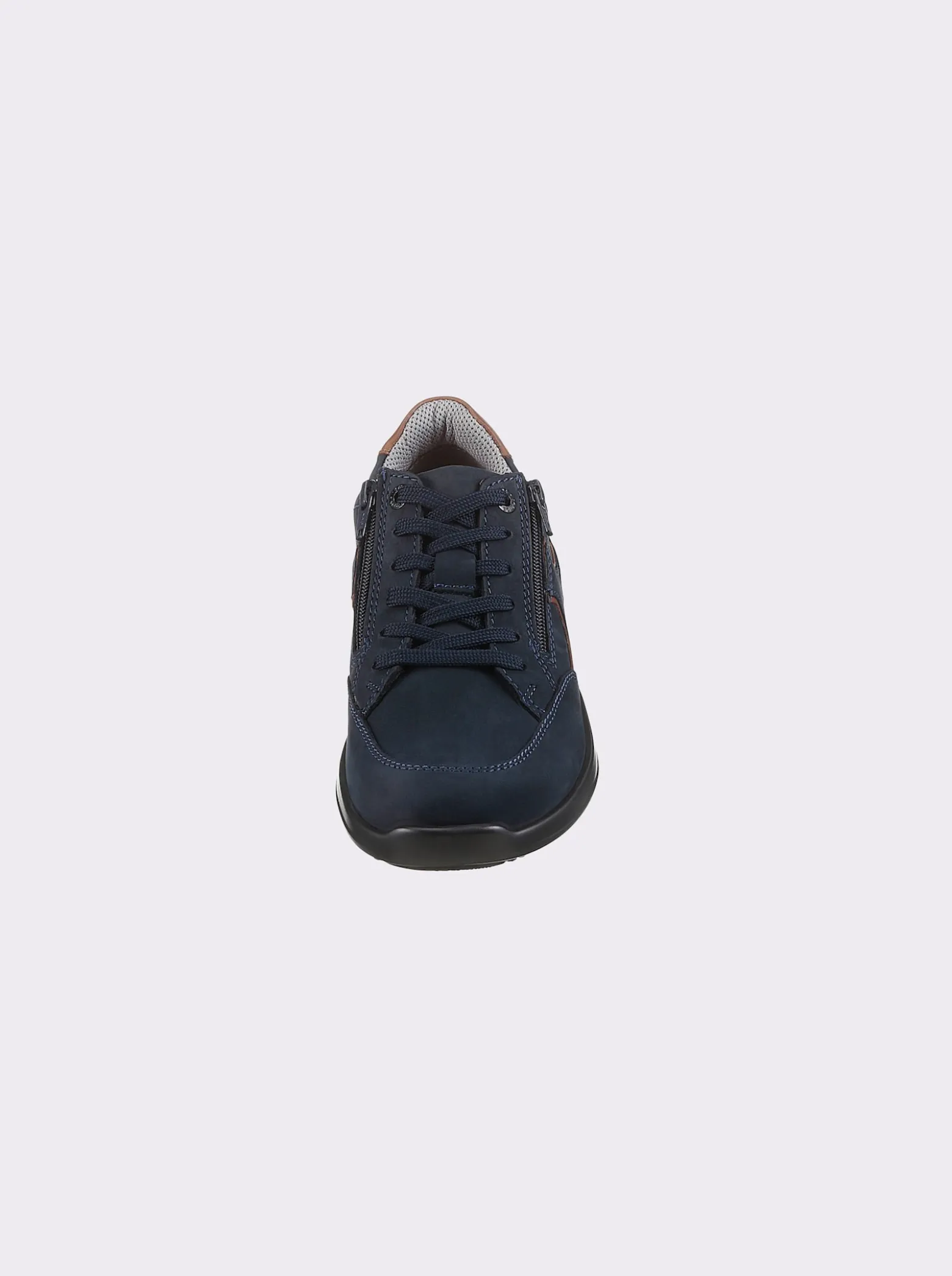 Sneaker für sehr kräftige Füße