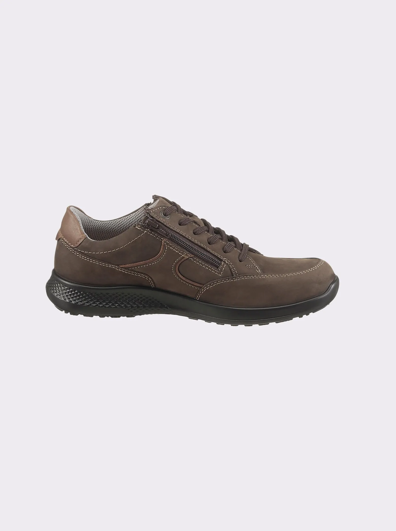 Sneaker für sehr kräftige Füße