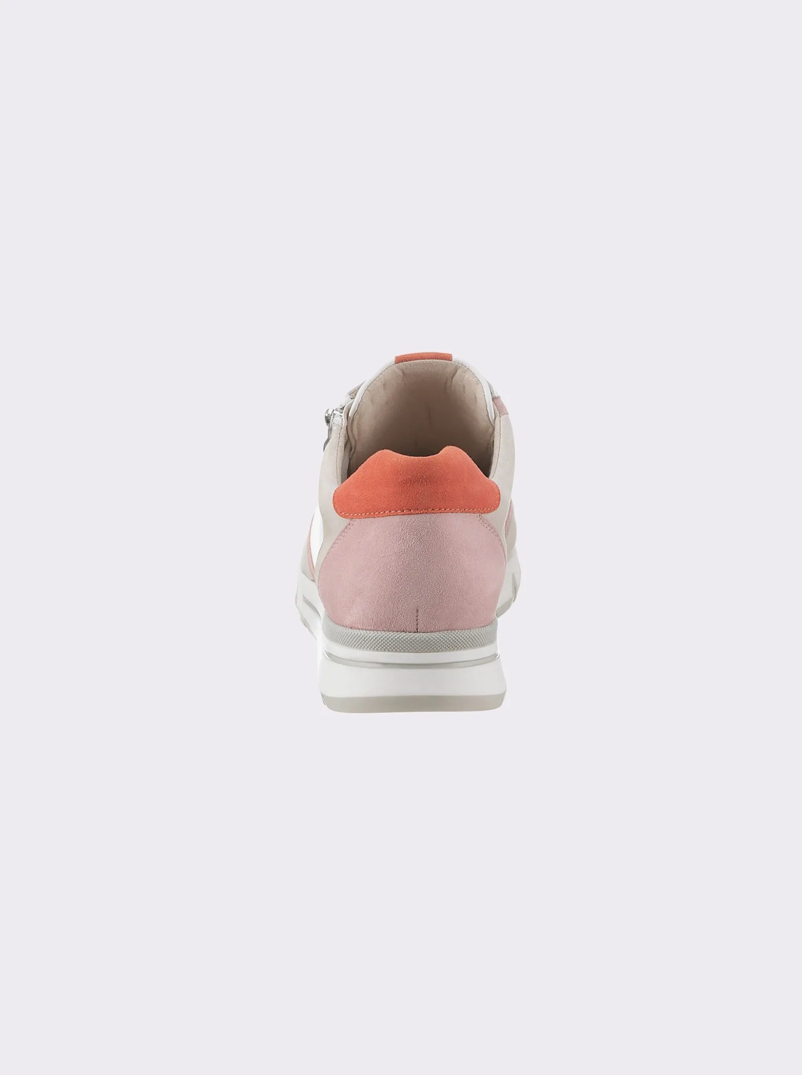 Sneaker im Mix aus Glatt- und Veloursleder