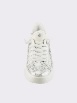 Sneaker mit Einschlupf ohne Bücken