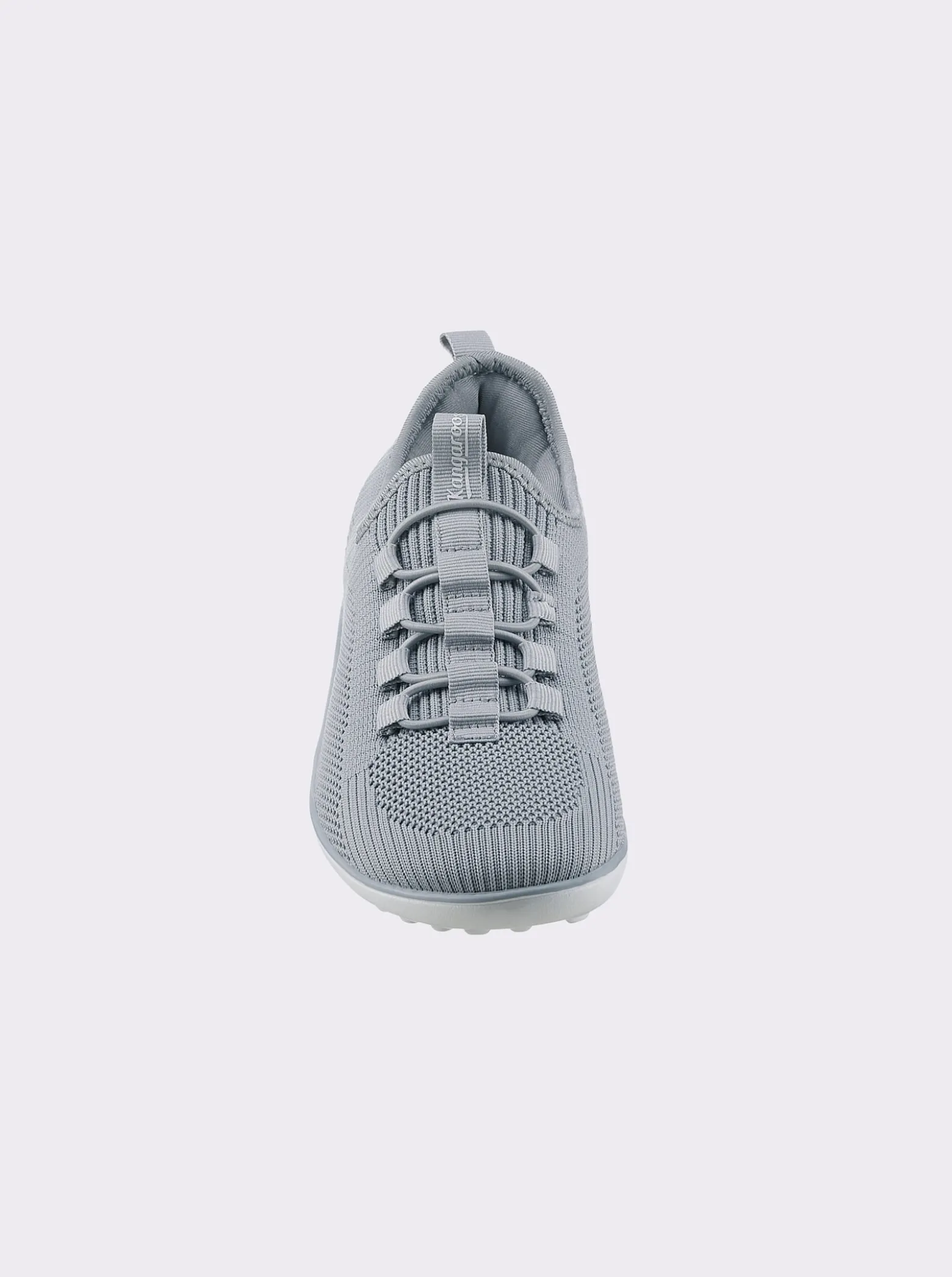 Sneaker mit flacher Gummi-Laufsohle