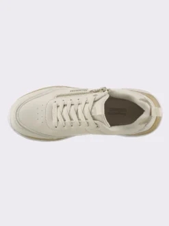 Sneaker mit metallisch schimmernden Akzenten