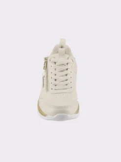 Sneaker mit metallisch schimmernden Akzenten