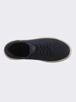 Sneaker zum einfachen Reinschlüpfen