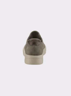 Sneaker zum einfachen Reinschlüpfen