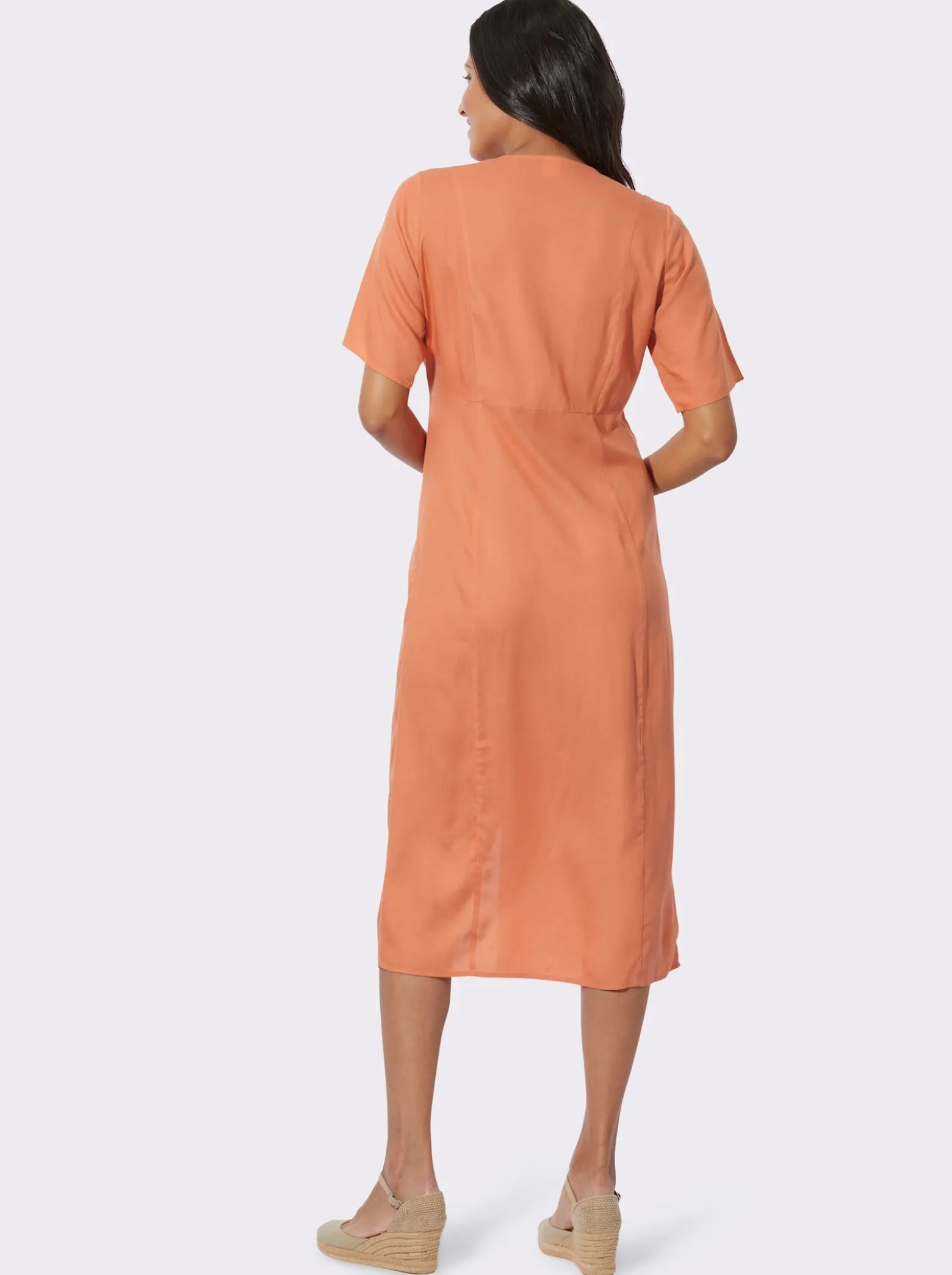 Sommerkleid aus reiner Viskose