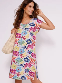 Sommerkleid im Blumen-Dessin