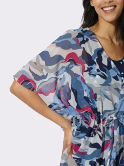 Sommerkleid in weiter Kaftan-Form, bedruckt