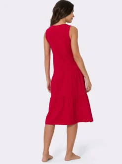 Sommerkleid mit angesetzten Volants