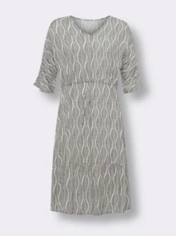 Sommerkleid mit Fledermaus-Ärmeln
