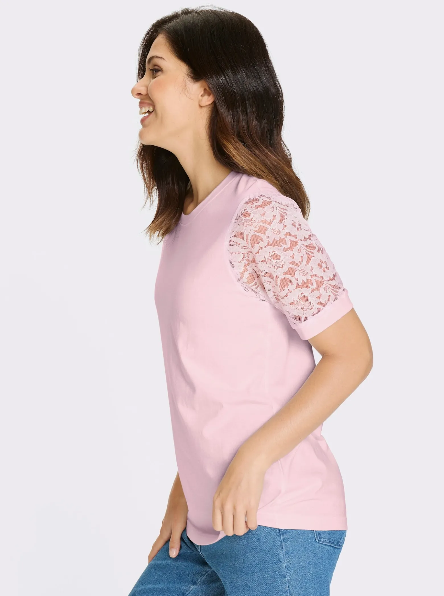 Spitzenshirt mit Puffärmeln