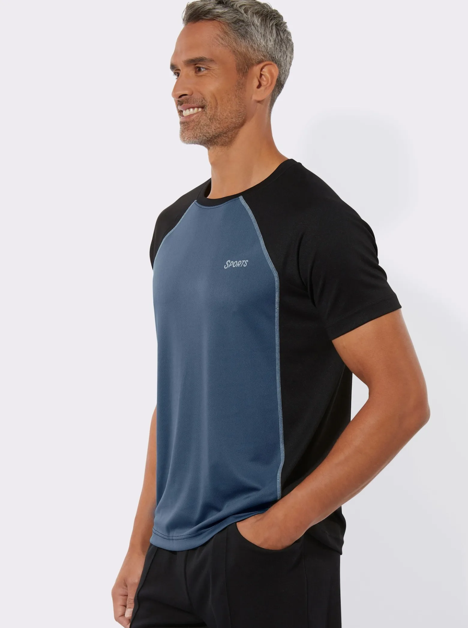 Sportshirt mit Kontrasten