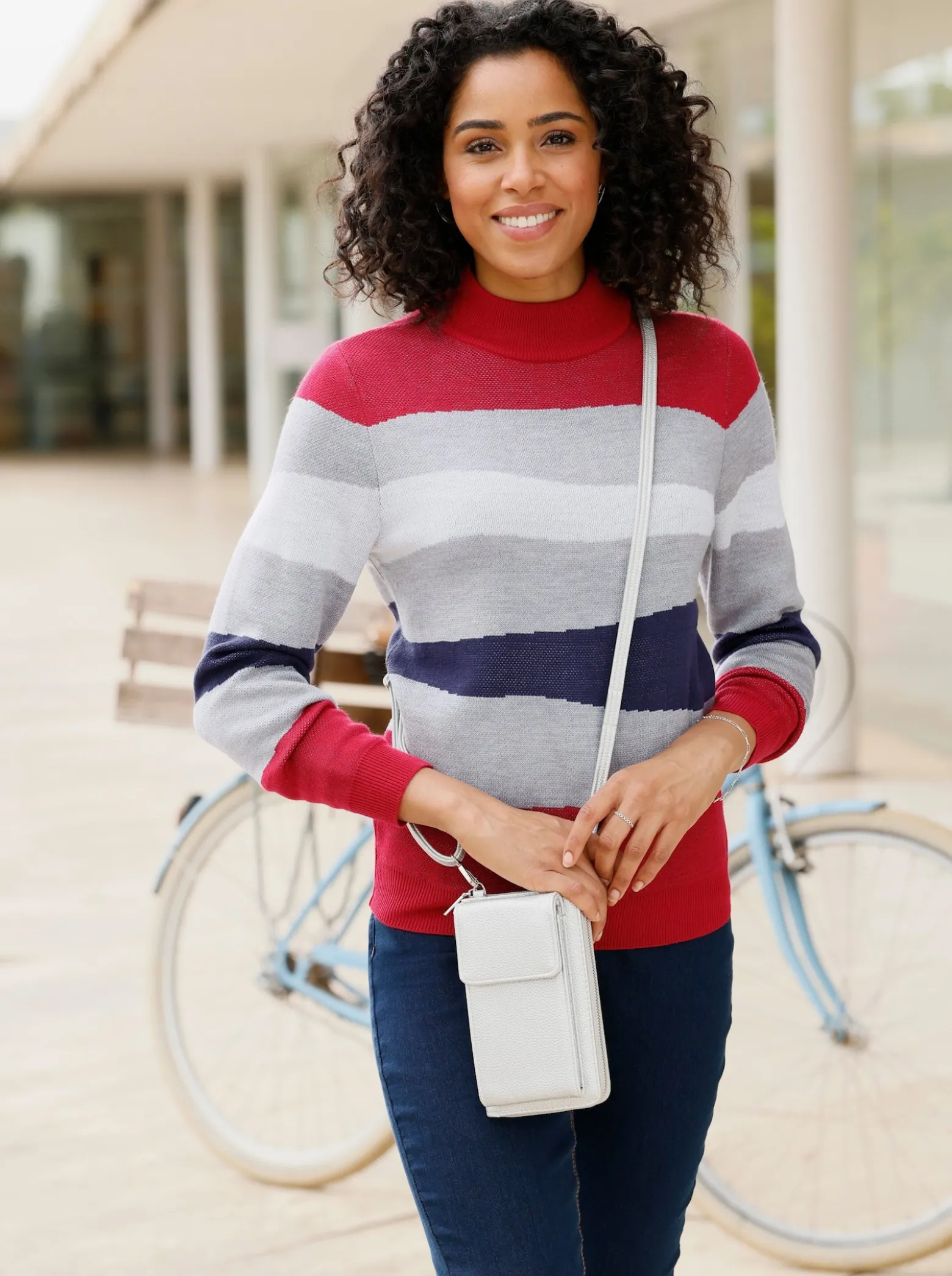 Stehkragenpullover in Jacquard-Strick