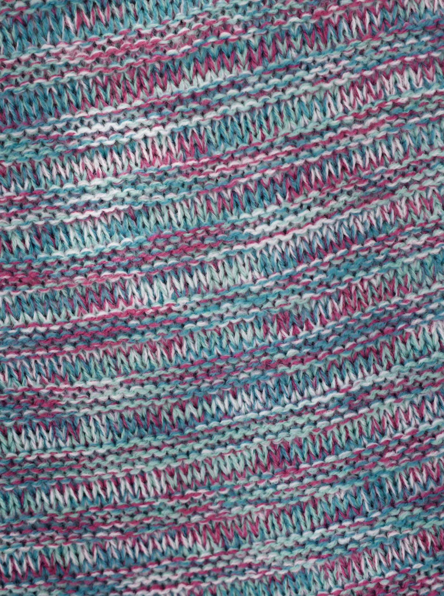 Stehkragenpullover in Melange-Optik