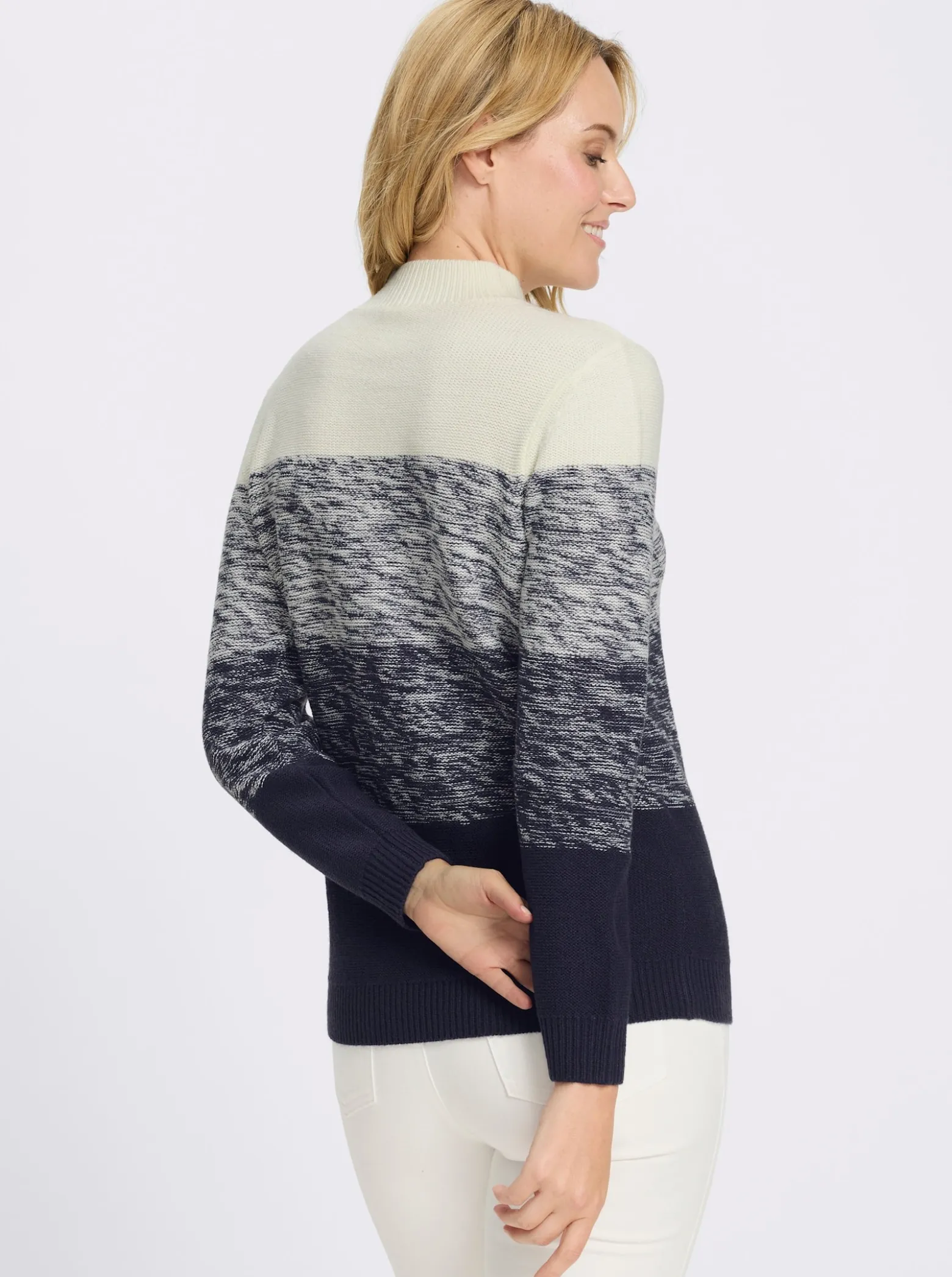 Stehkragenpullover mit Farbverlauf