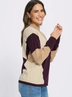 Stehkragenpullover mit grafischem Muster