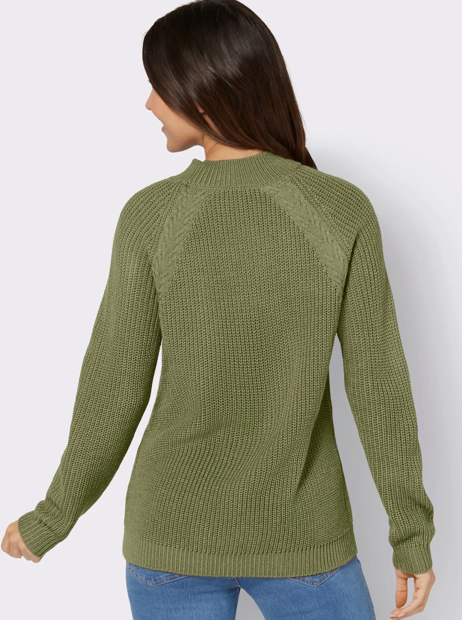 Stehkragenpullover mit Raglan-Ärmeln