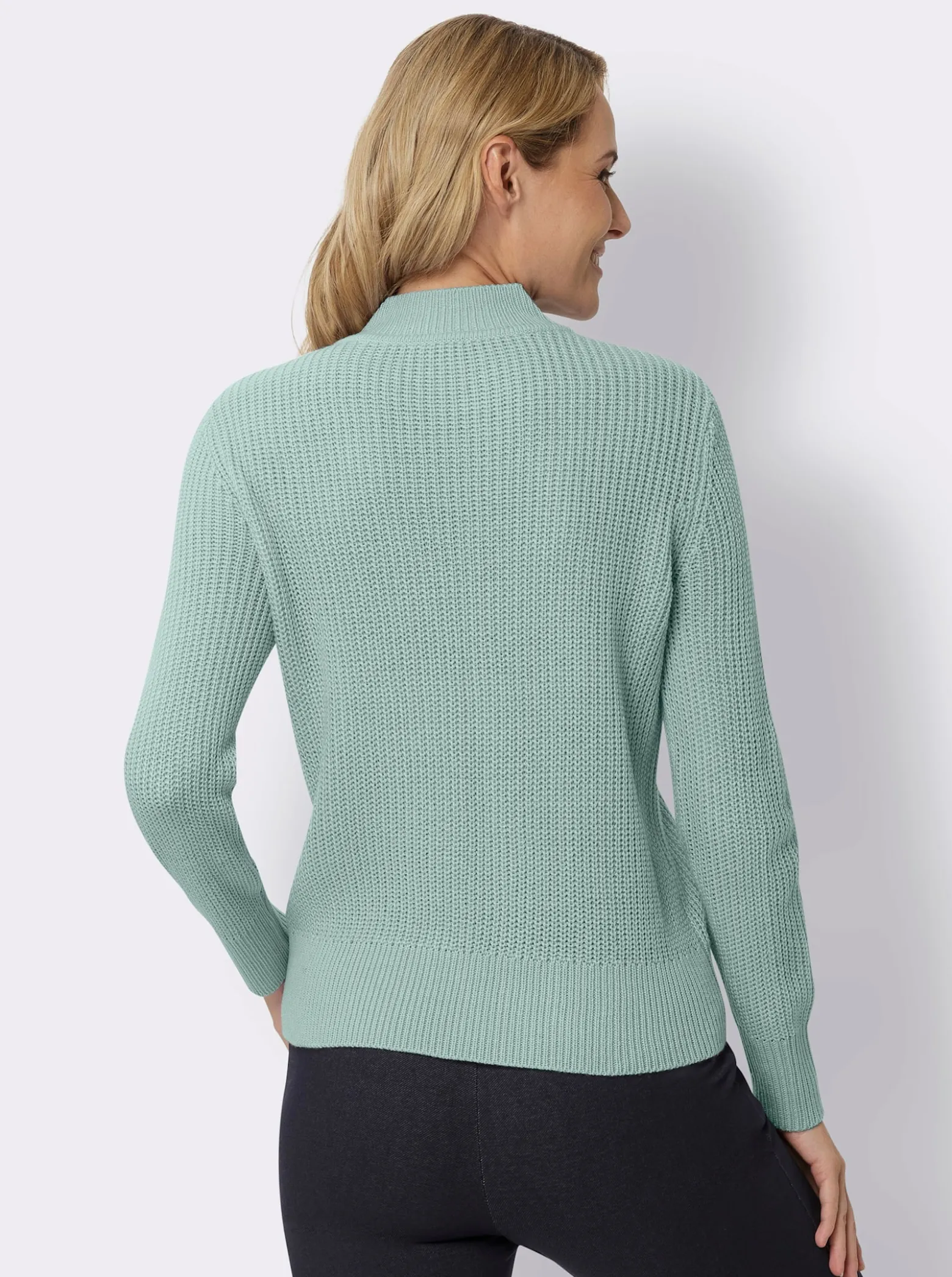 Stehkragenpullover mit Rauten-Strickmuster