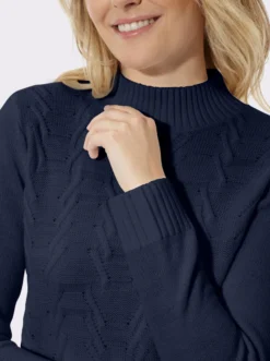 Stehkragenpullover mit Strukturmuster