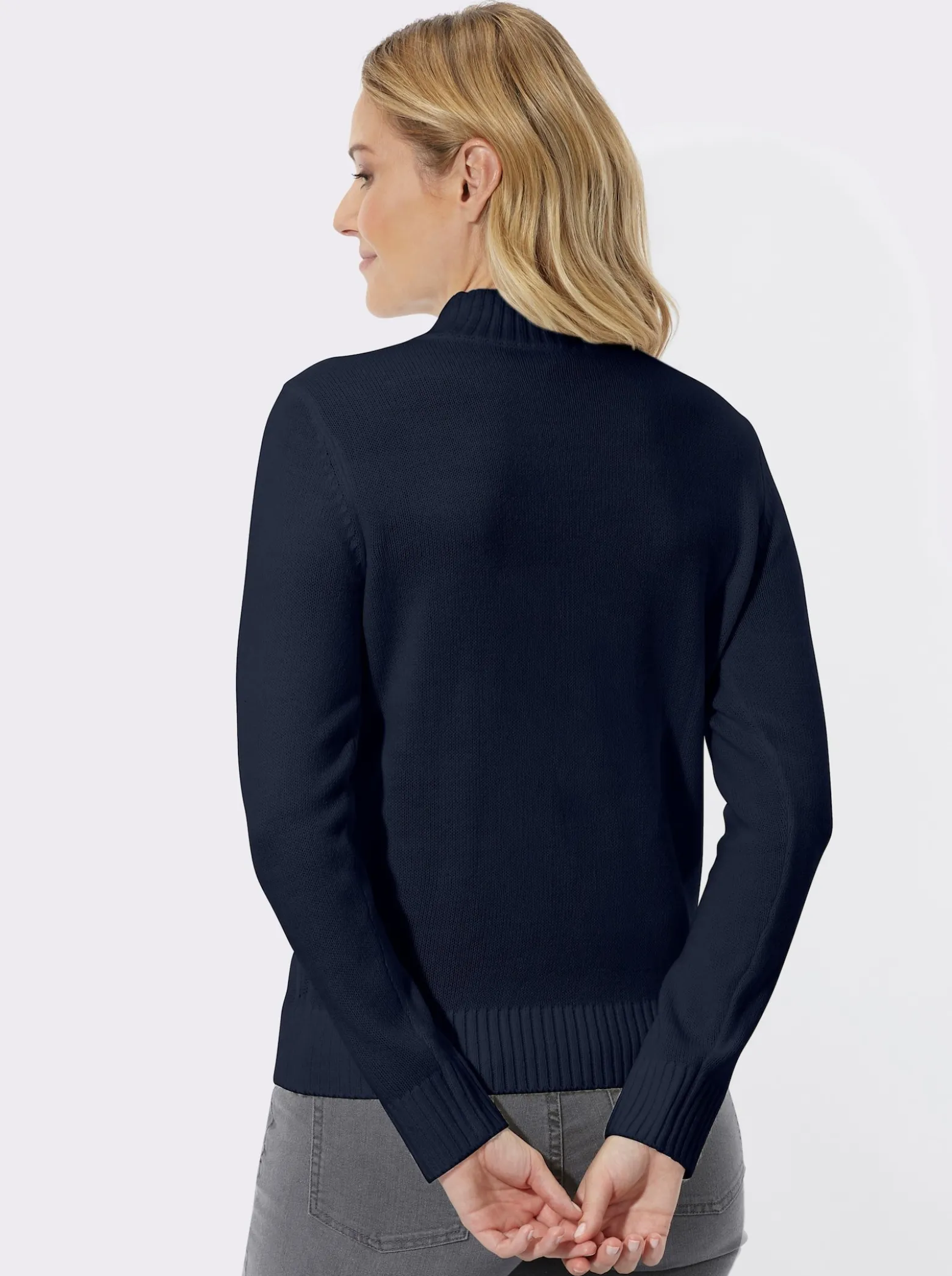 Stehkragenpullover mit Strukturmuster