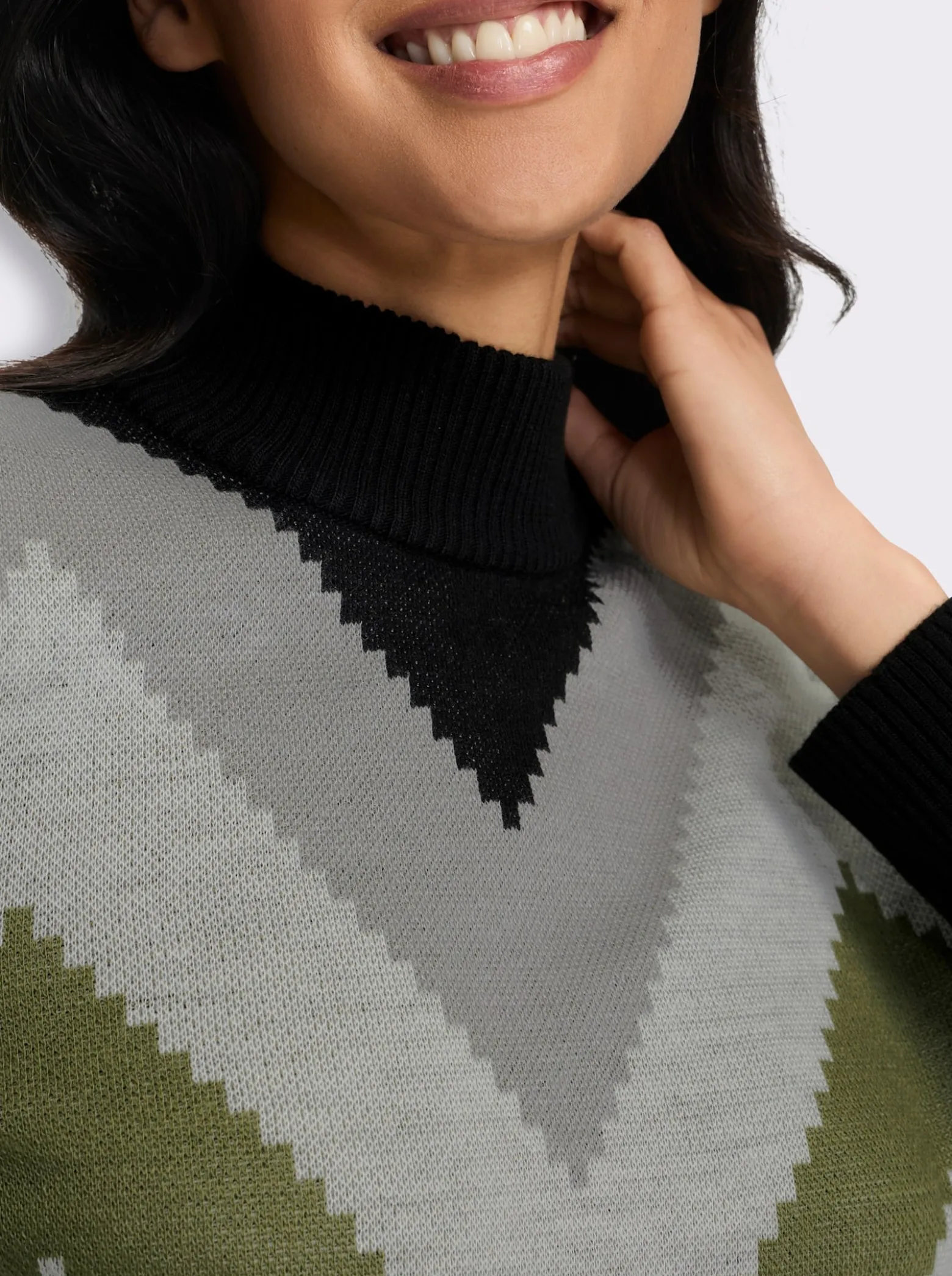 Stehkragenpullover mit Zickzack-Muster