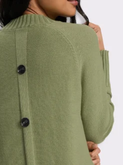 Stehkragenpullover mit Zierknopfleiste hinten