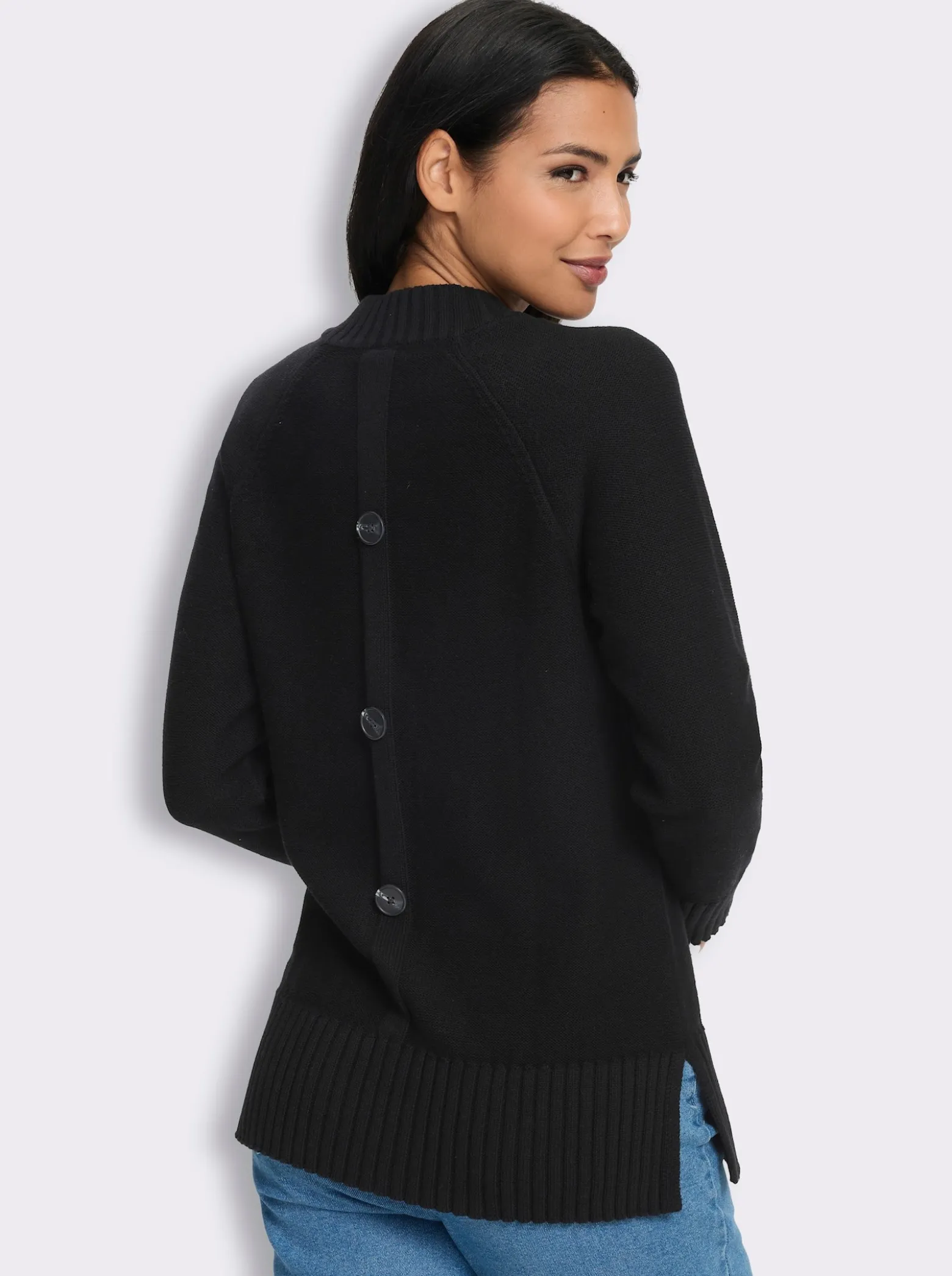 Stehkragenpullover mit Zierknopfleiste hinten