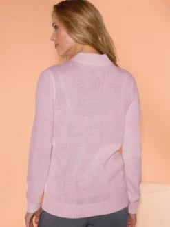 Stehkragenpullover mit Zopfmuster