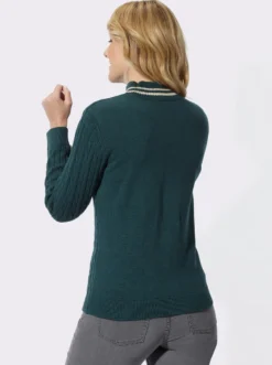 Stehkragenpullover mit Zopfmuster