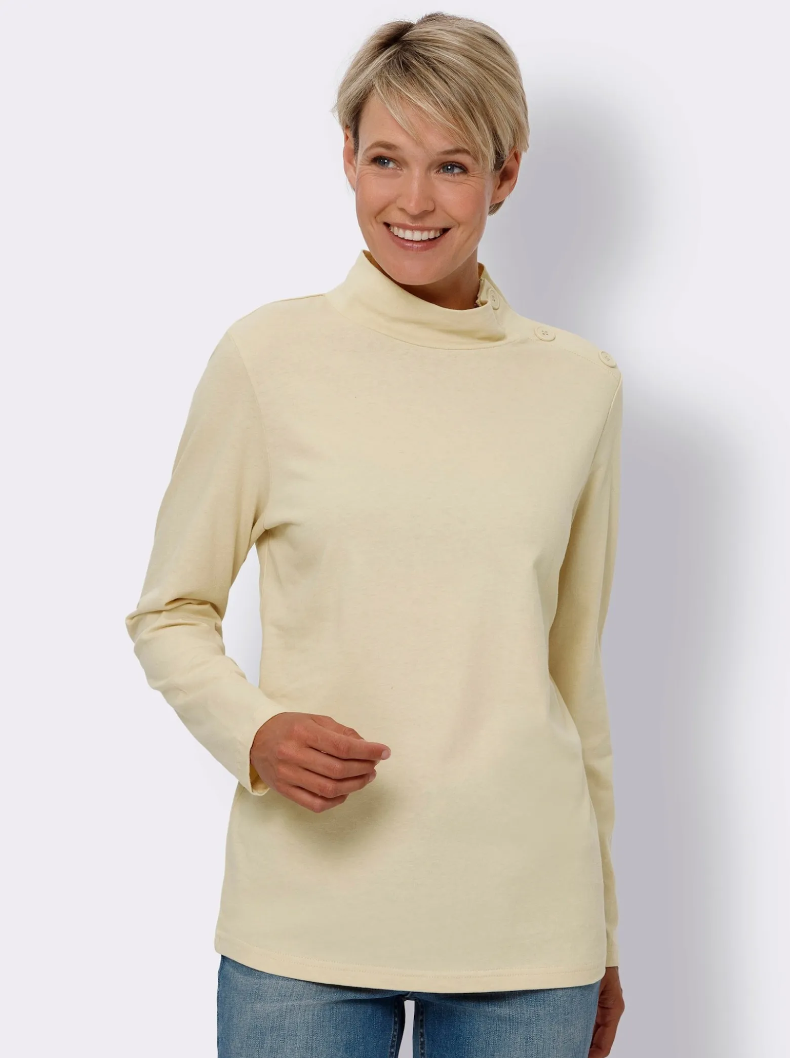 Stehkragenshirt mit Zierknöpfen an der Schulterpartie