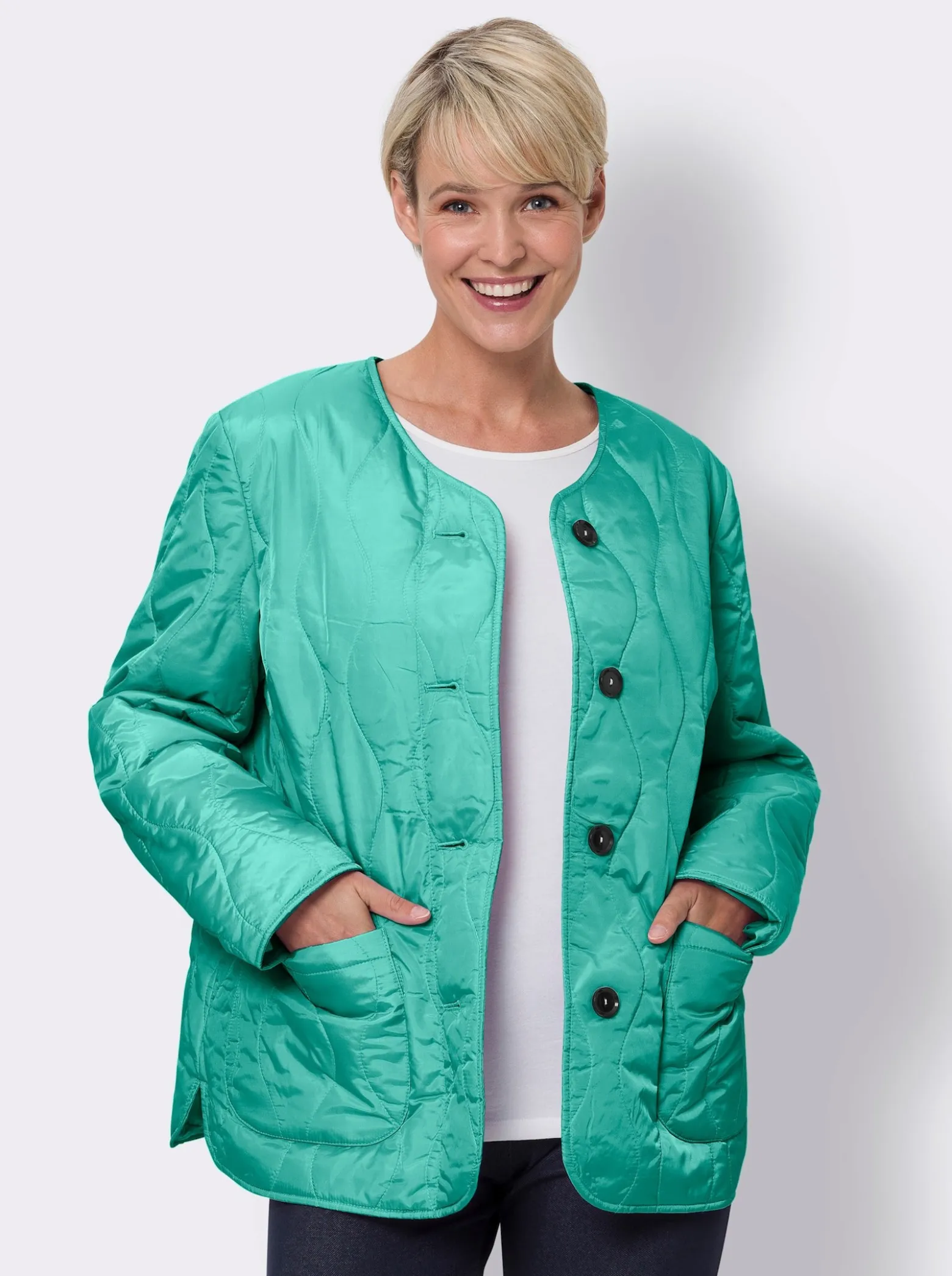 Steppjacke in kastigem Schnitt