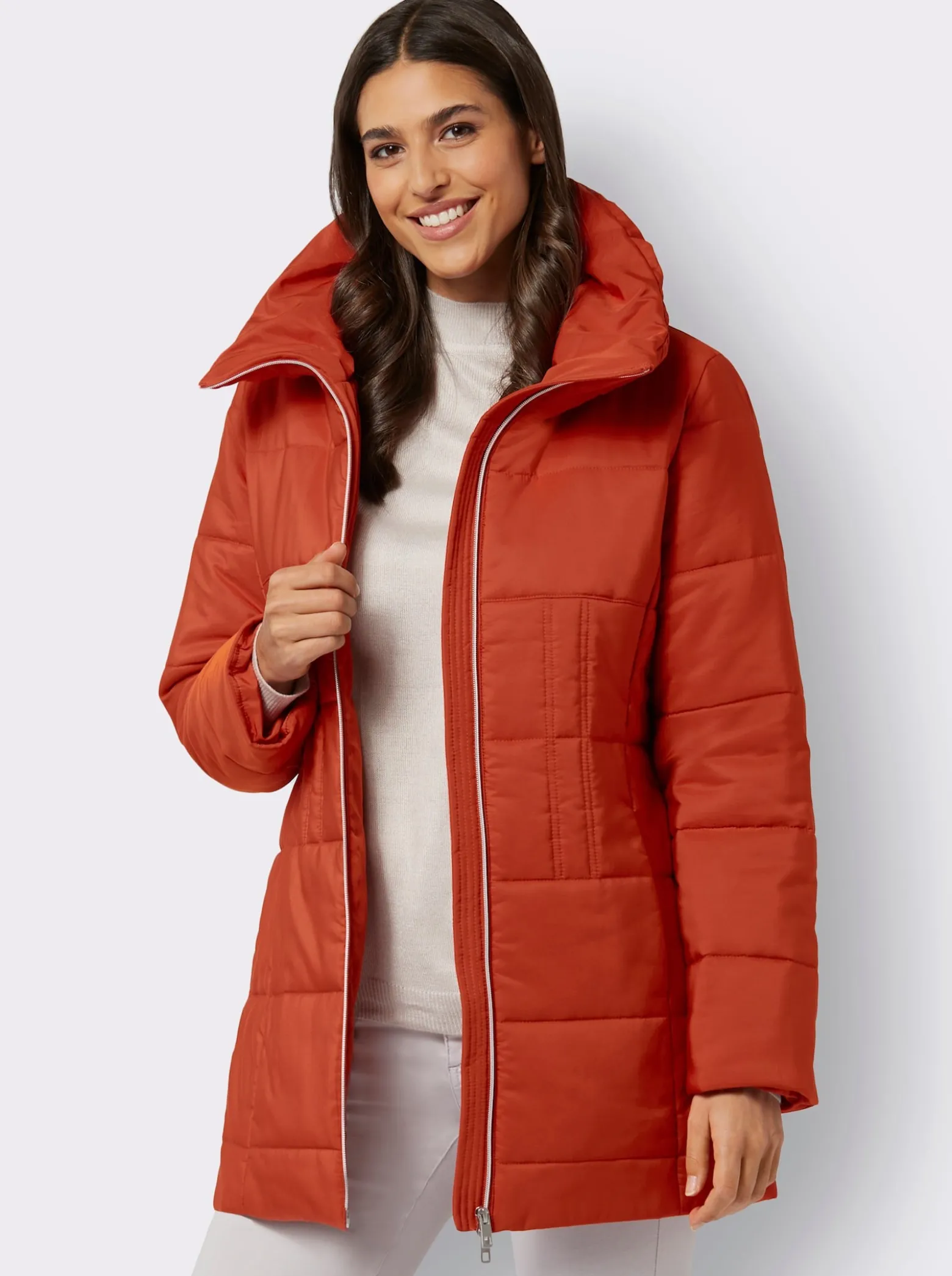 Steppjacke in taillierter Longform