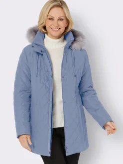 Steppjacke mit abnehmbarer Kapuze