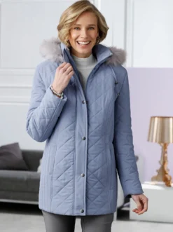 Steppjacke mit abnehmbarer Kapuze