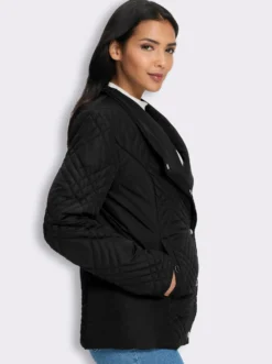 Steppjacke mit asymmetrischer Knopfleiste