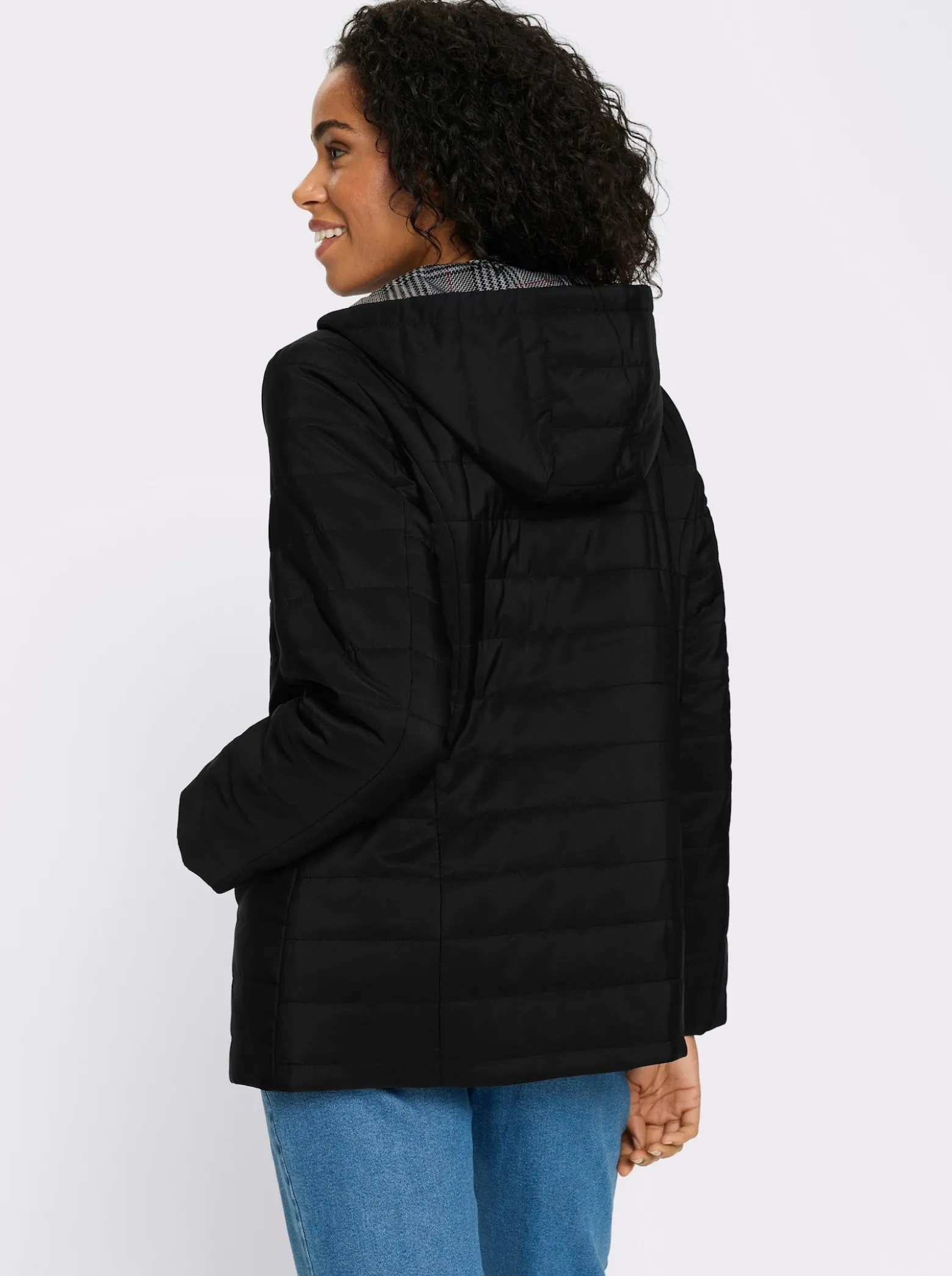 Steppjacke mit bedrucktem Futter