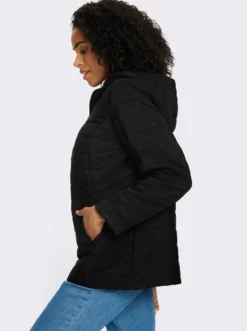 Steppjacke mit bedrucktem Futter