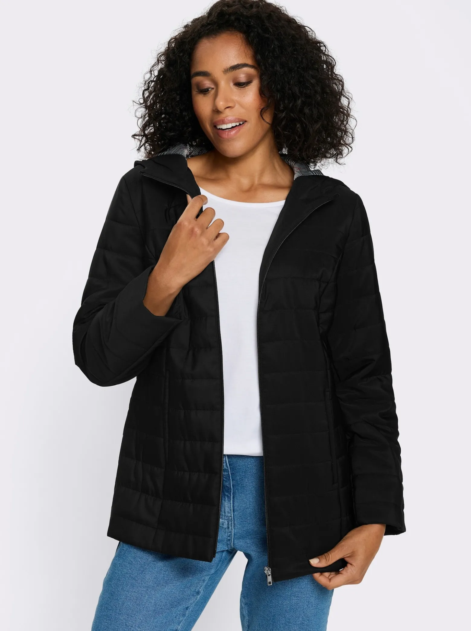 Steppjacke mit bedrucktem Futter