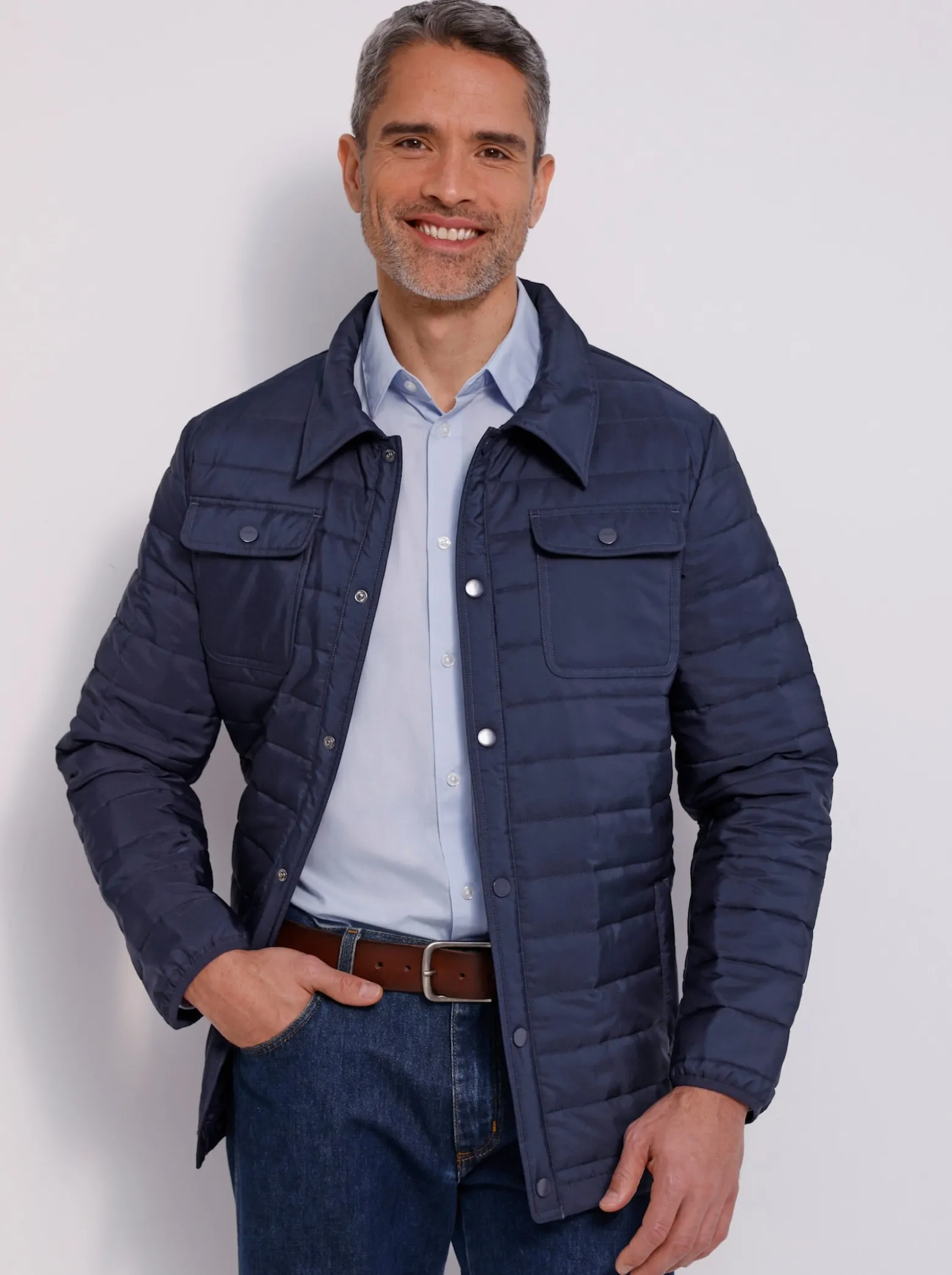 Steppjacke mit Druckknopfleiste